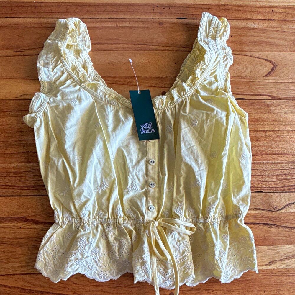 Wild Fable Yellow Floral Embroidered Eyelet Square Neck Cropped Blouse S